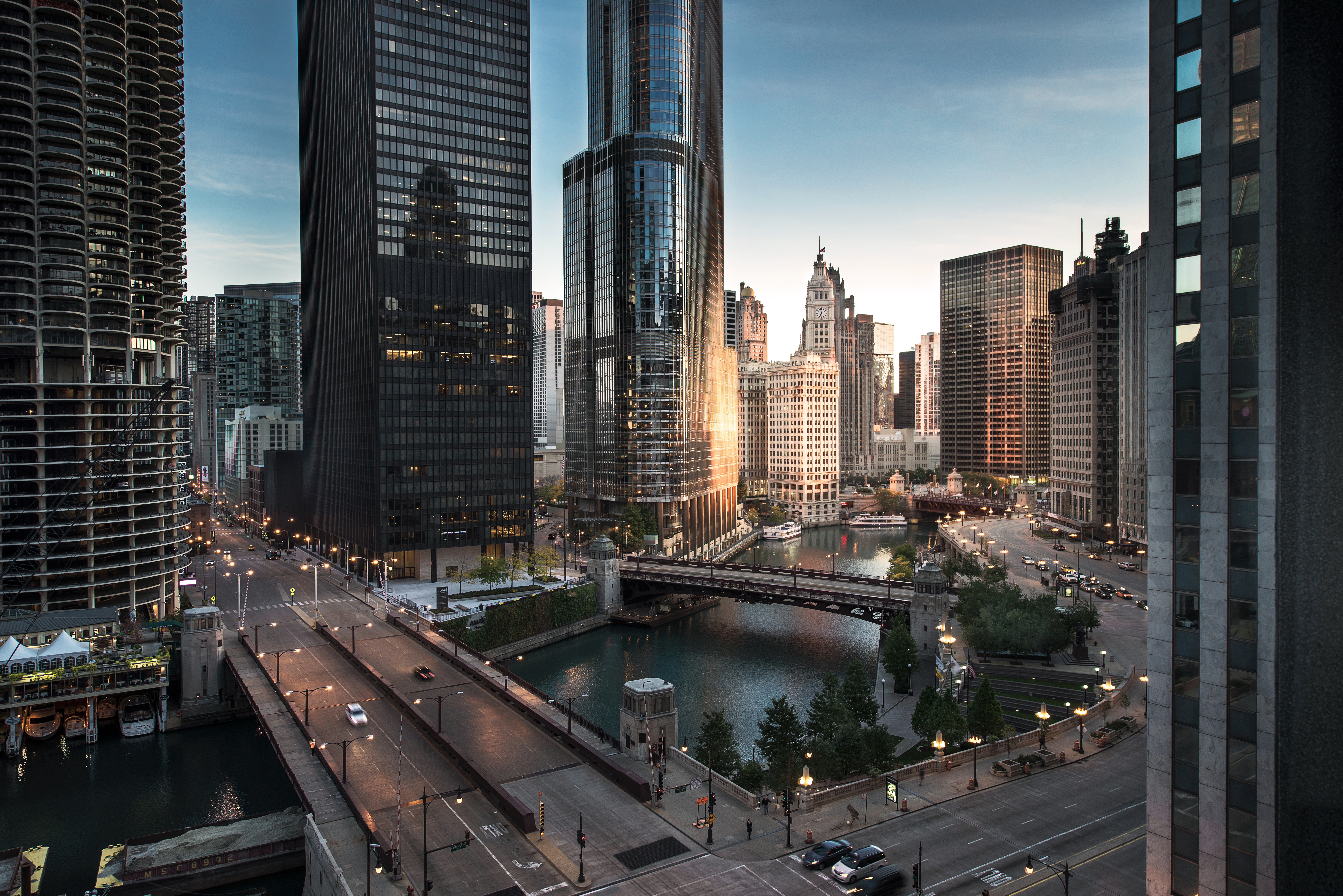 photo of chicago river